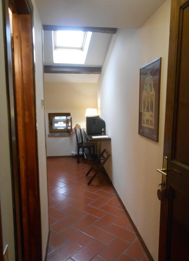 Hotel Lo Spedalicchio Bastia Umbra Exterior foto